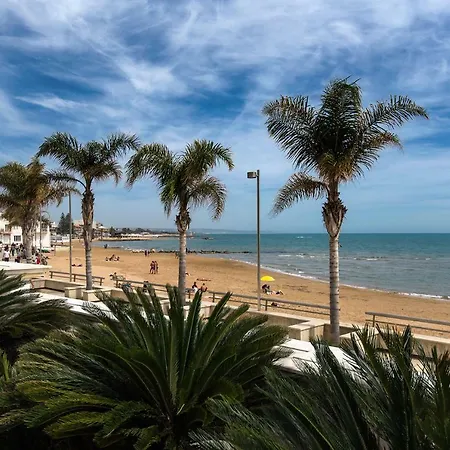 L'onda Marina di Ragusa